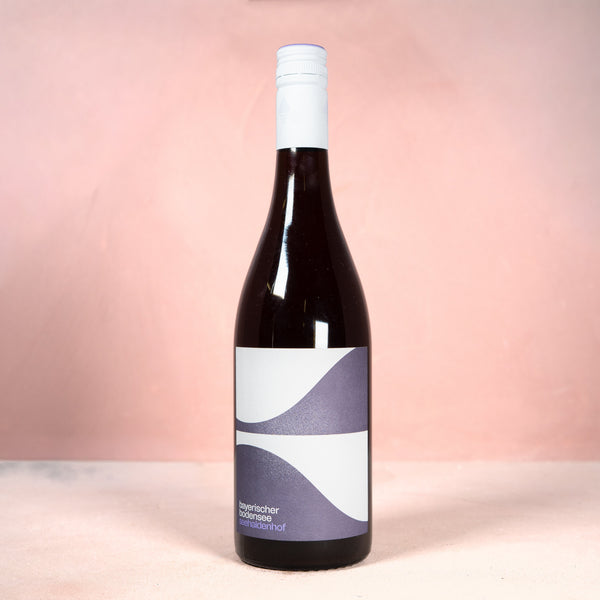 Seehaldenhof, Bayerischer Bodensee Spätburgunder 2023 - Bottle Hero