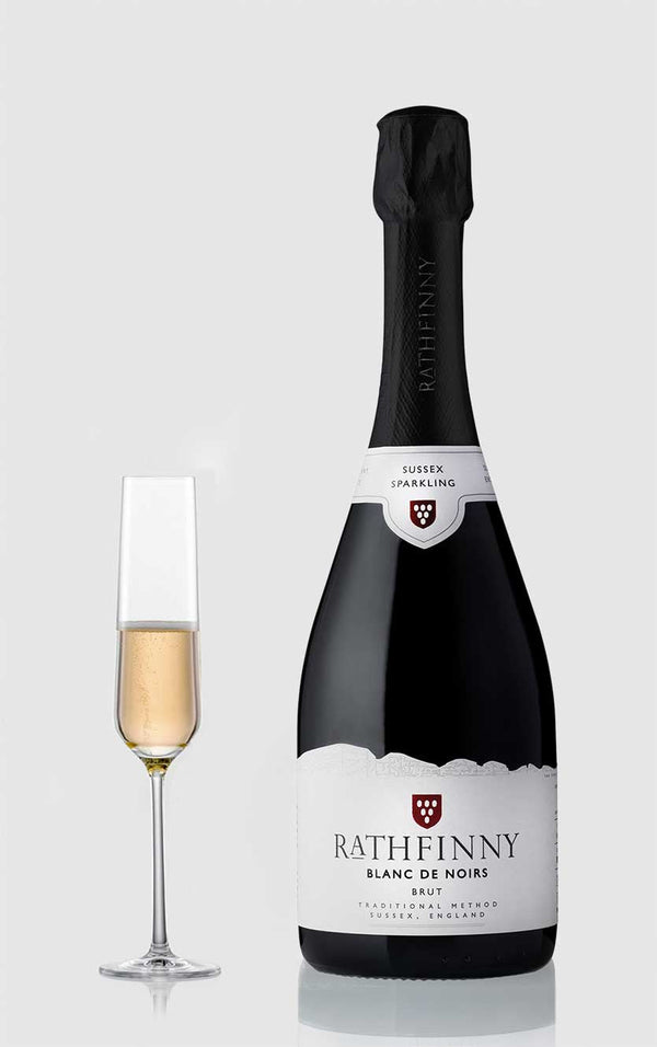 Rathfinny Blanc De Noirs Brut Sussex Sparkling 2019 - Bottle Hero
