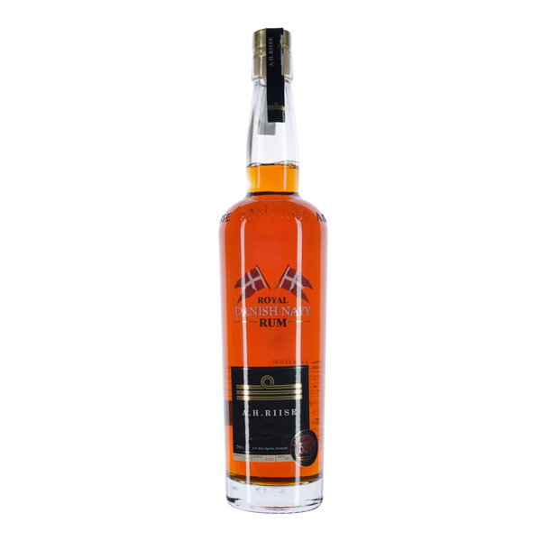 A. H. Riise  Navy Strenght 55% - Bottle Hero