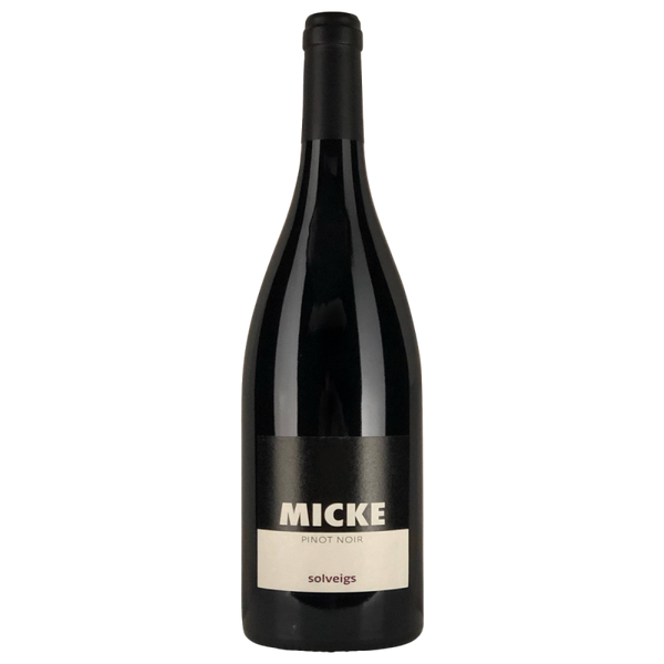 Solveigs Micke Pinot Noir 2018 - Bottle Hero